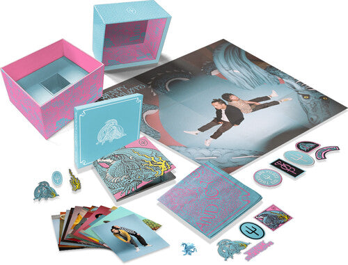 Twenty One Pilots Scaled and Icy (Box Set) (Poster, Sticker, Boxed Set, Limited Edition, Toy)