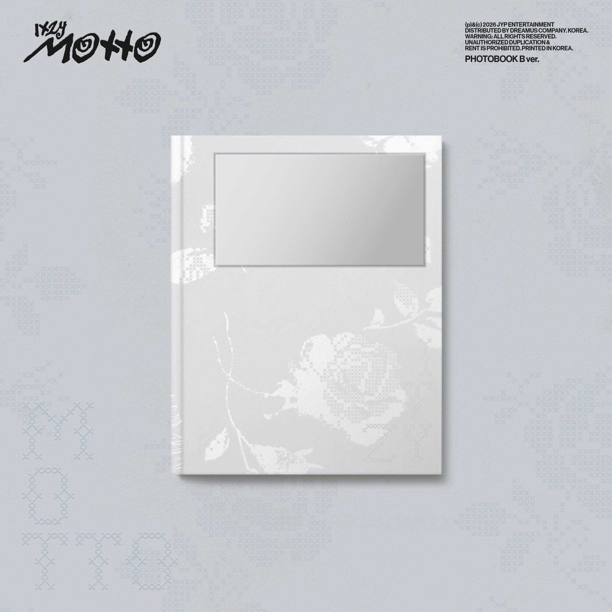 Motto [Photobook B Ver.]